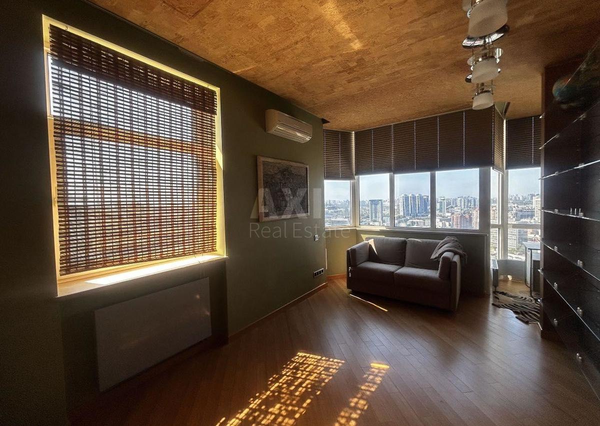 4k apartment vul. Hmel'nyc'kogo Bogdana 413