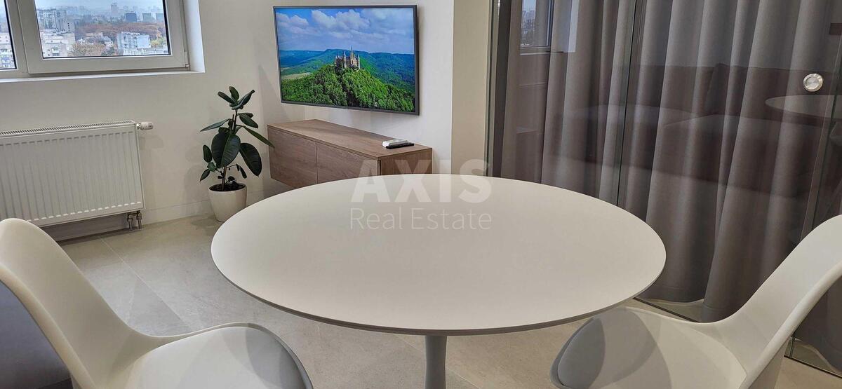 1k apartment vul. L'vivs'ka 15564882