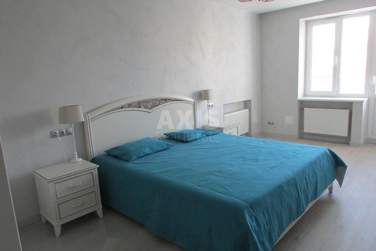 3k apartment vul. Mala Zhytomyrs'ka 105