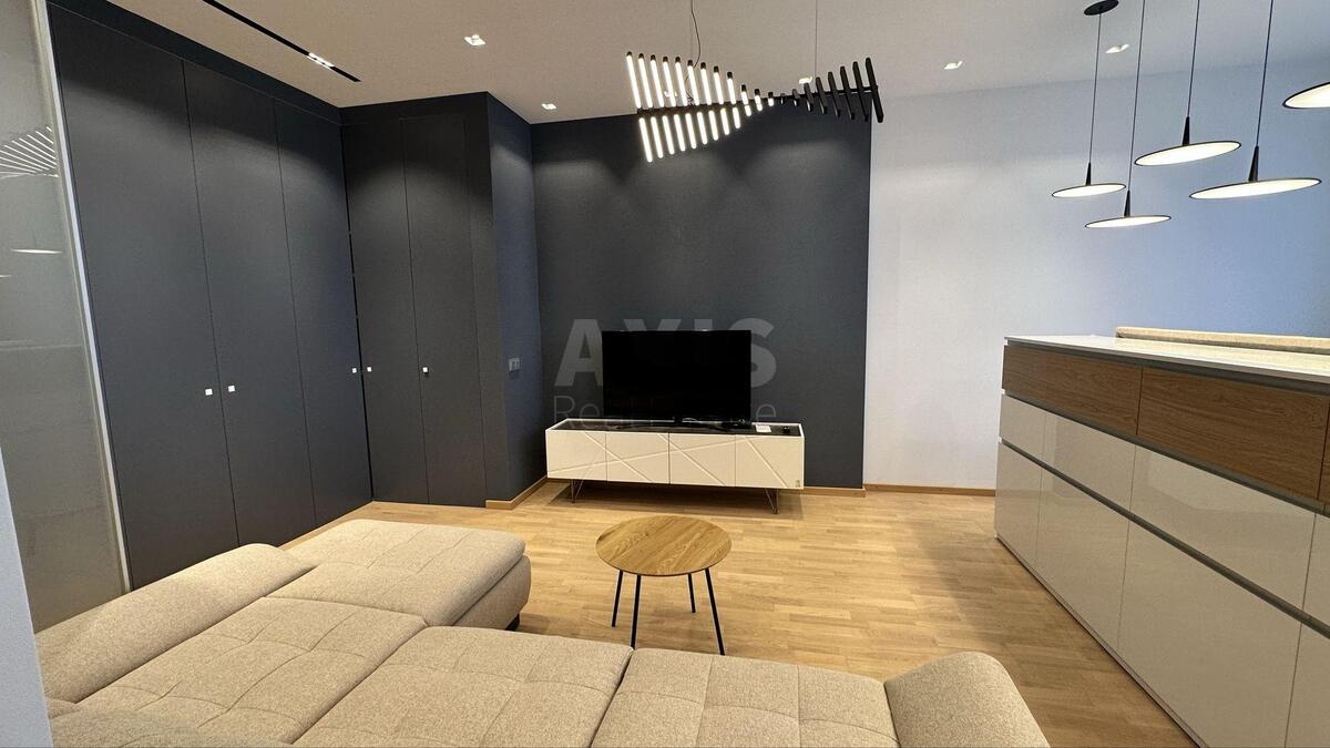 1k apartment nab. Dniprovs'ka 14566815