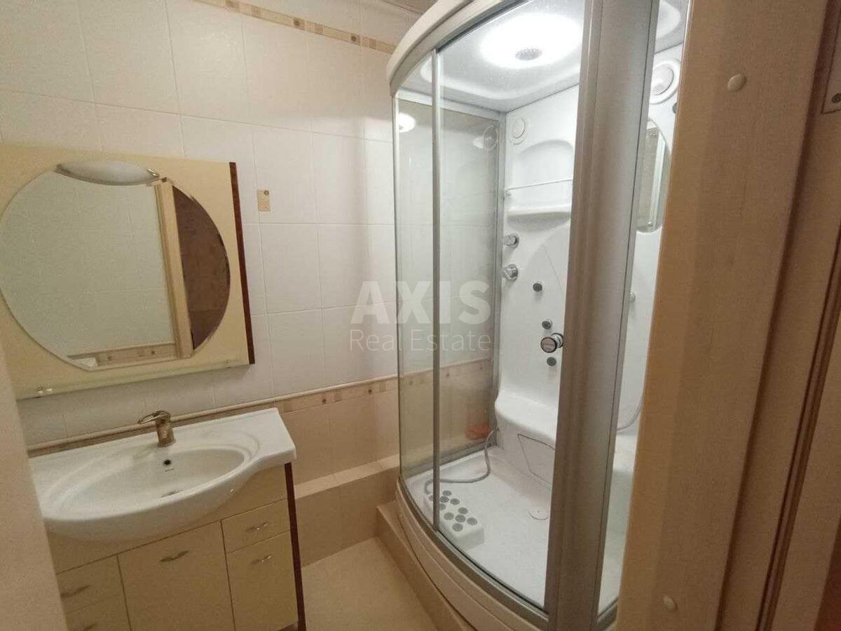 2к квартира пр-т Голосеевский 130/575