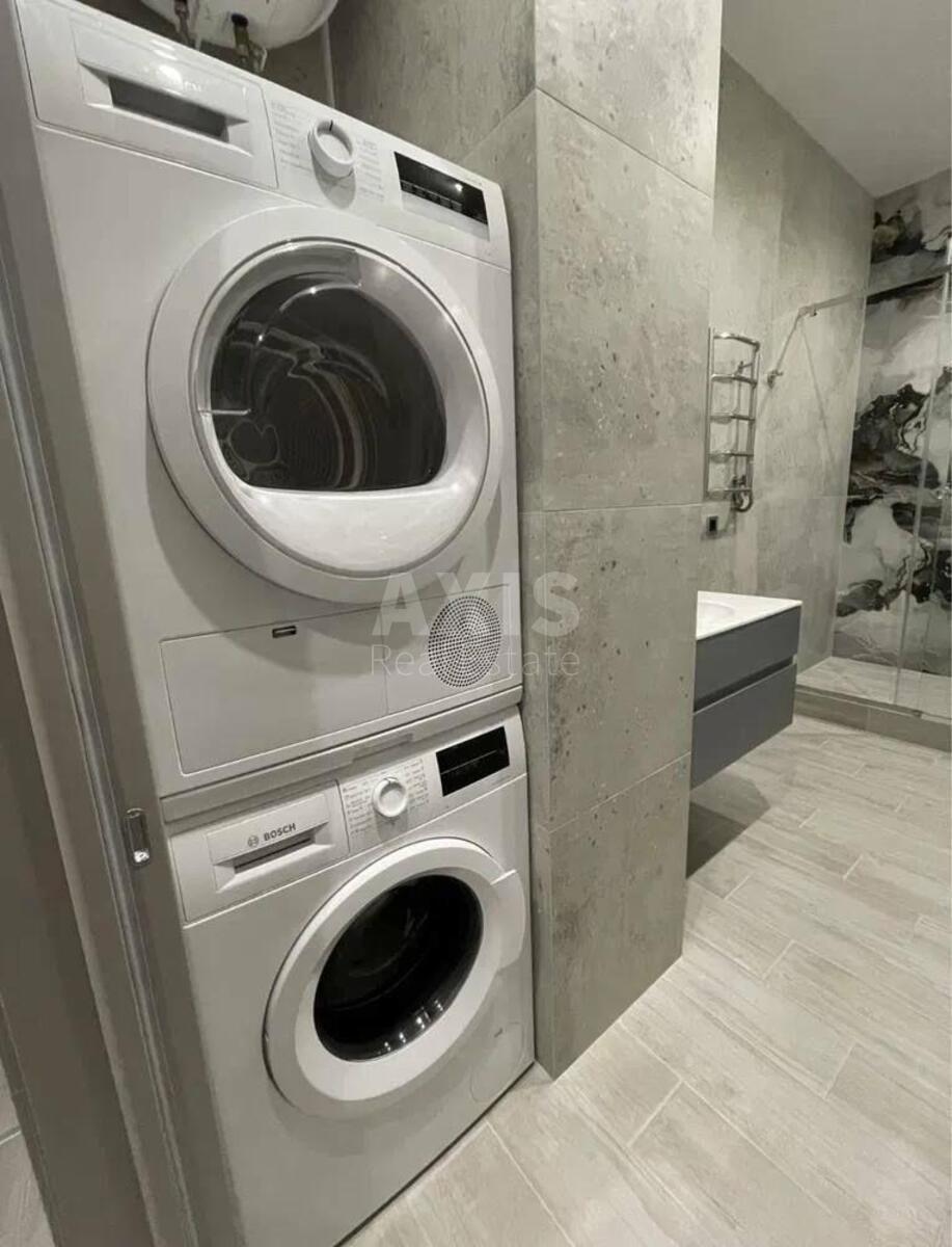 1k apartment vul. Gulaka Mykoly 48