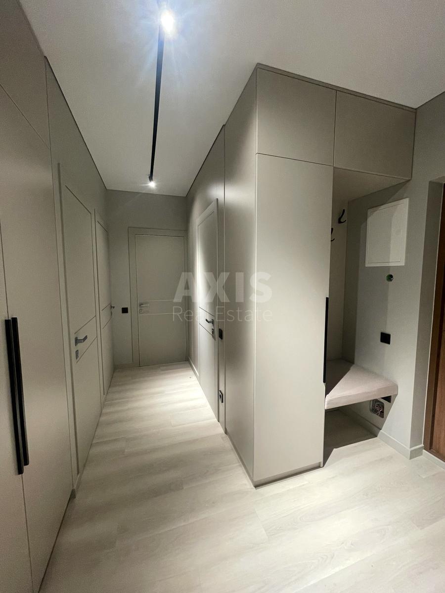 2к квартира ул. Александра Олеся 10612582