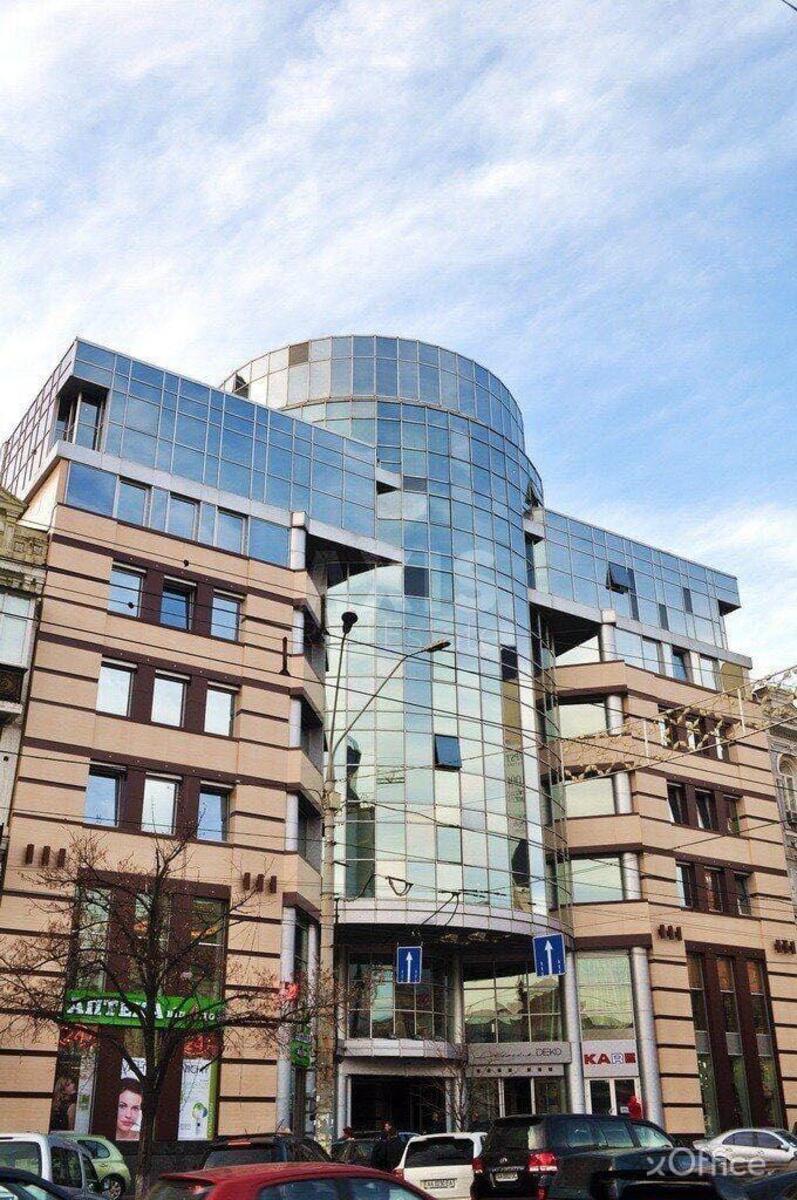 Об'єкт торгівлі вул. Саксаганського 42/80, 338м2