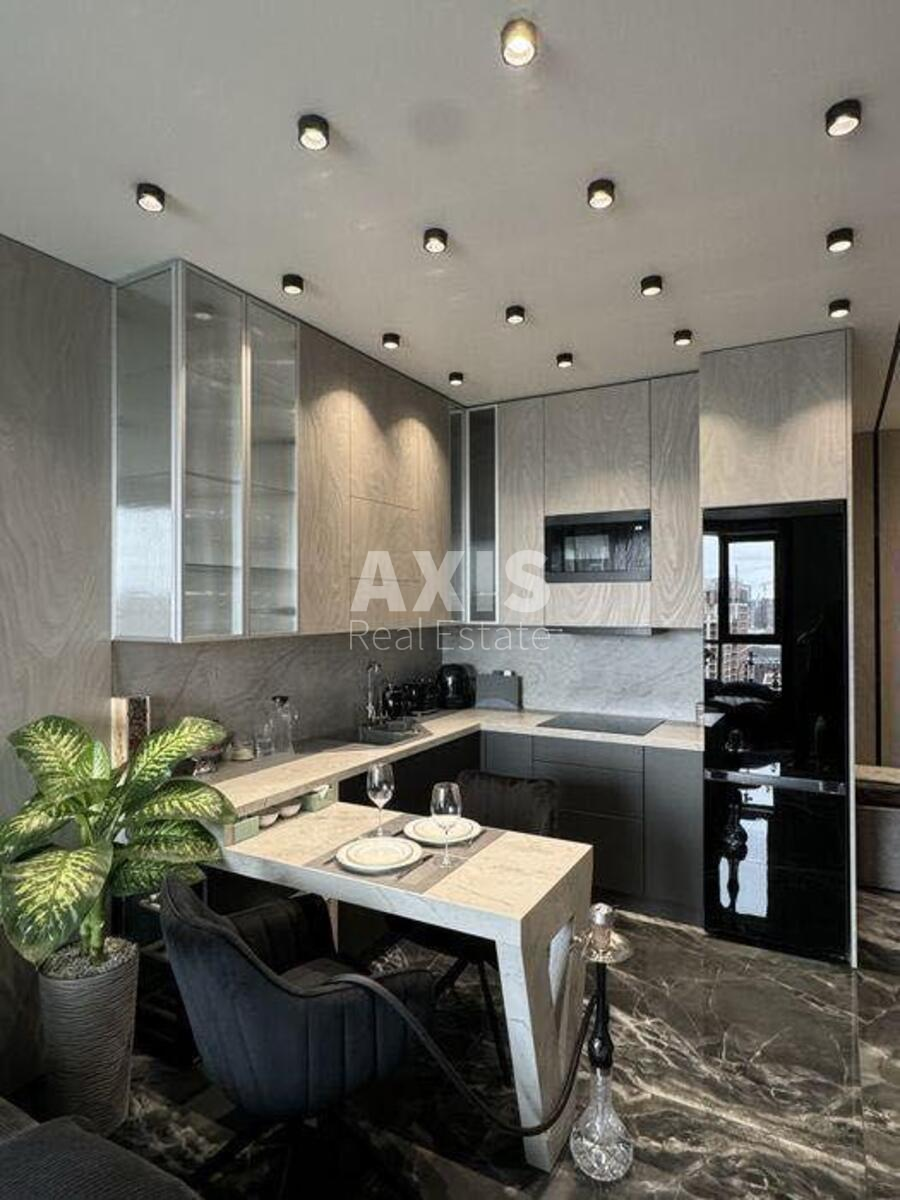 1k apartment vul. Antonovycha 109