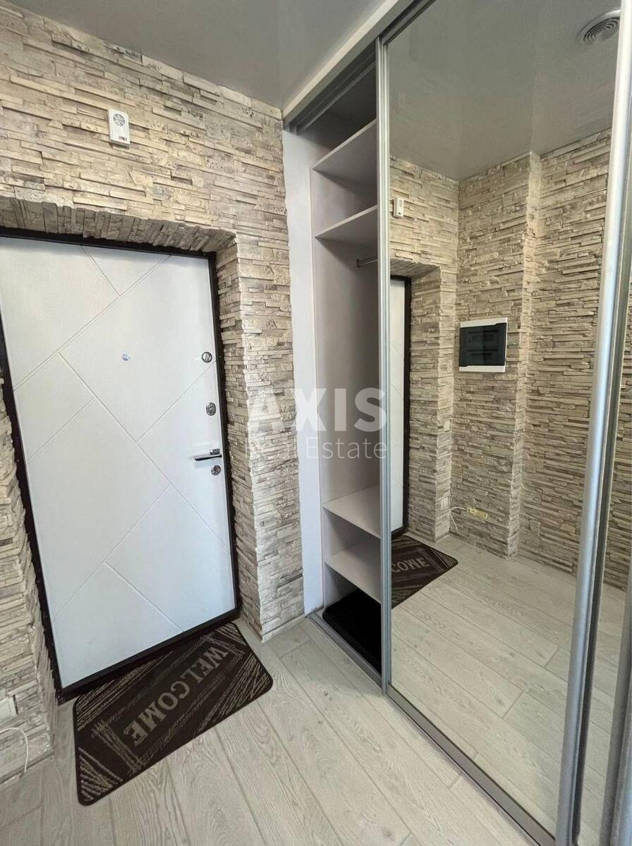 1k apartment vul. Lypkivs'kogo Vasylja Mytropolyta 35486005
