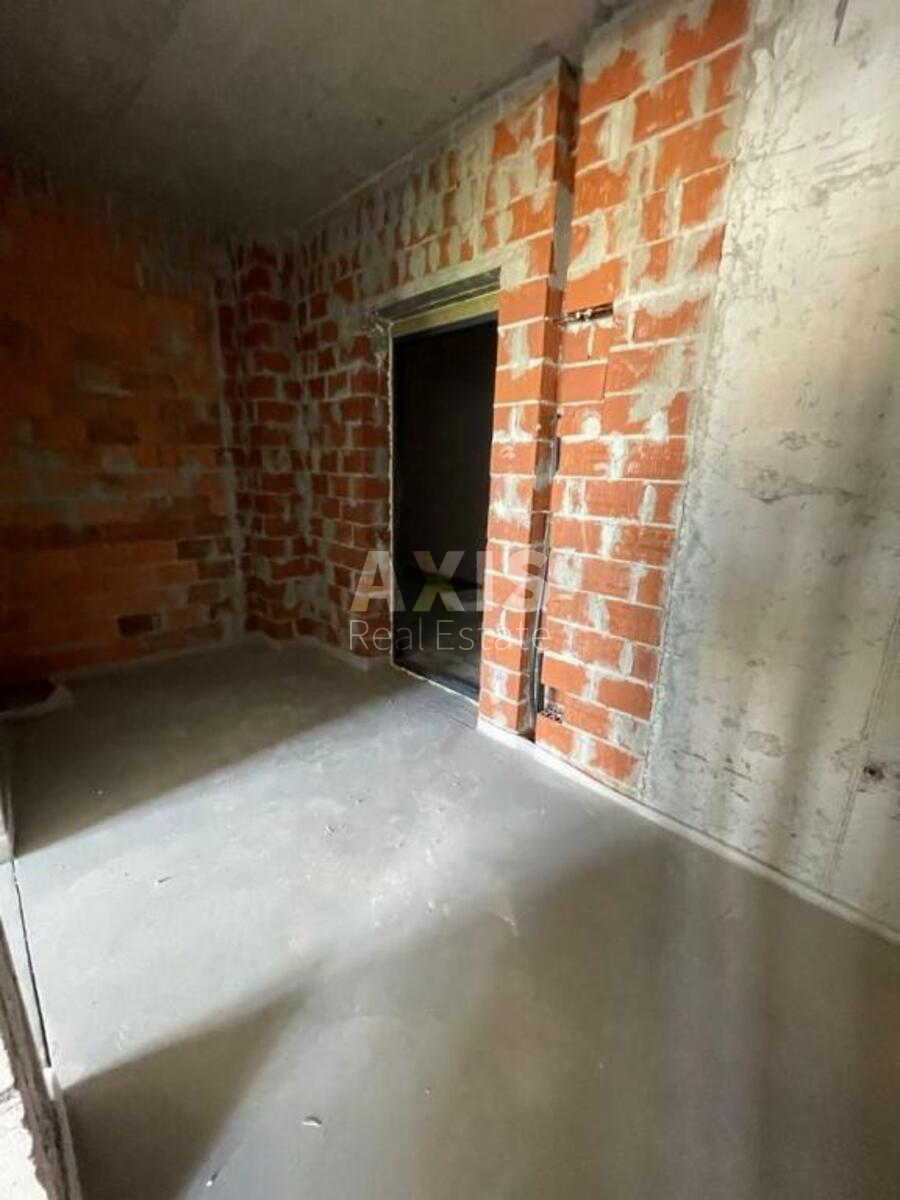 1k apartment vul. Metrologichna 107а3