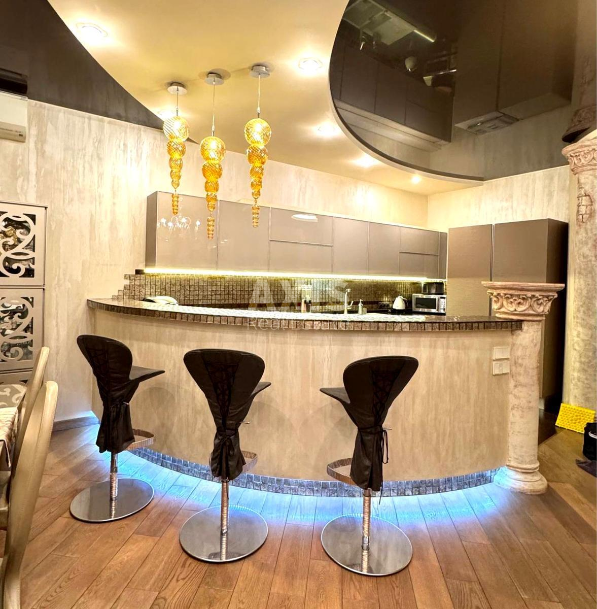 3k apartment vul. Mel'nykova 18Б616104