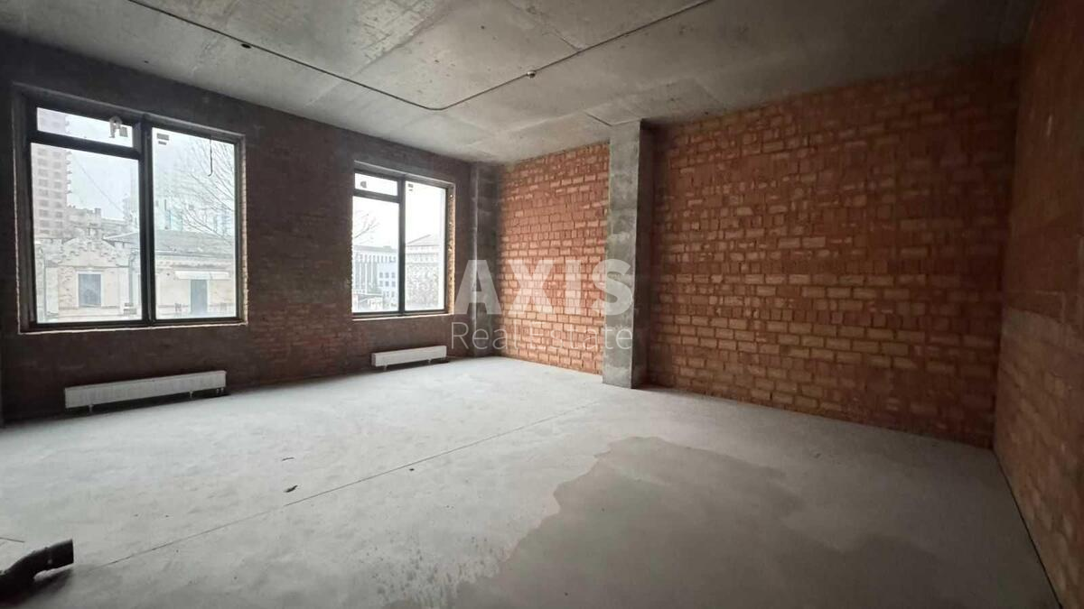 Office vul. Volodymyrs'ka 86А, 125m2597325