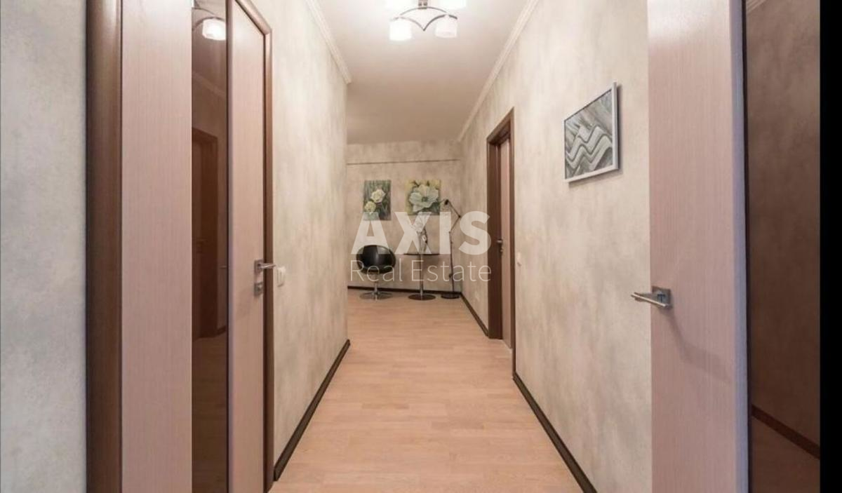 3k apartment vul. Jordans'ka 110