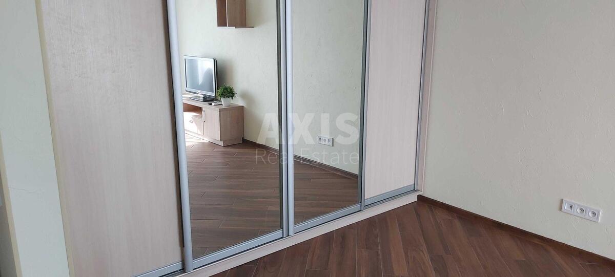 1k apartment vul. Vyborz'ka 874