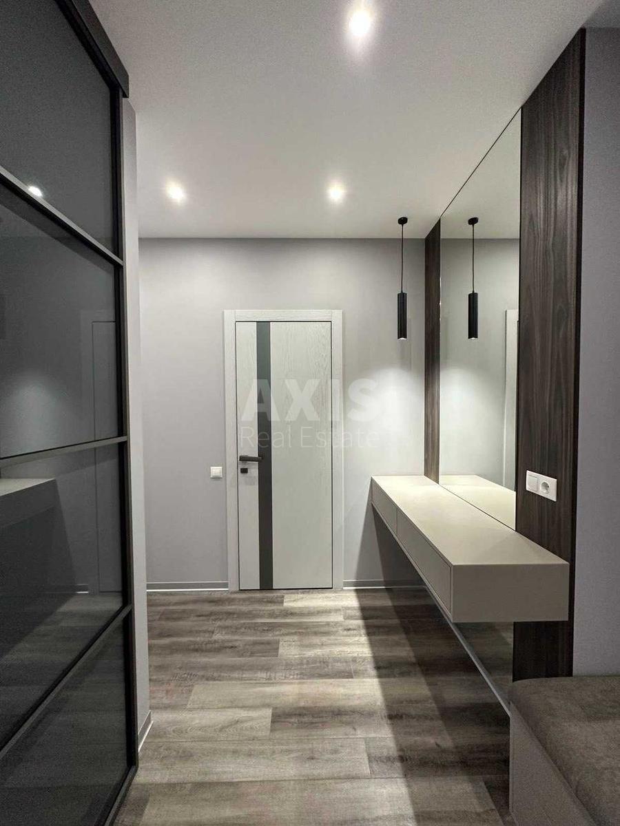 1k apartment vul. Krakivs'ka 272