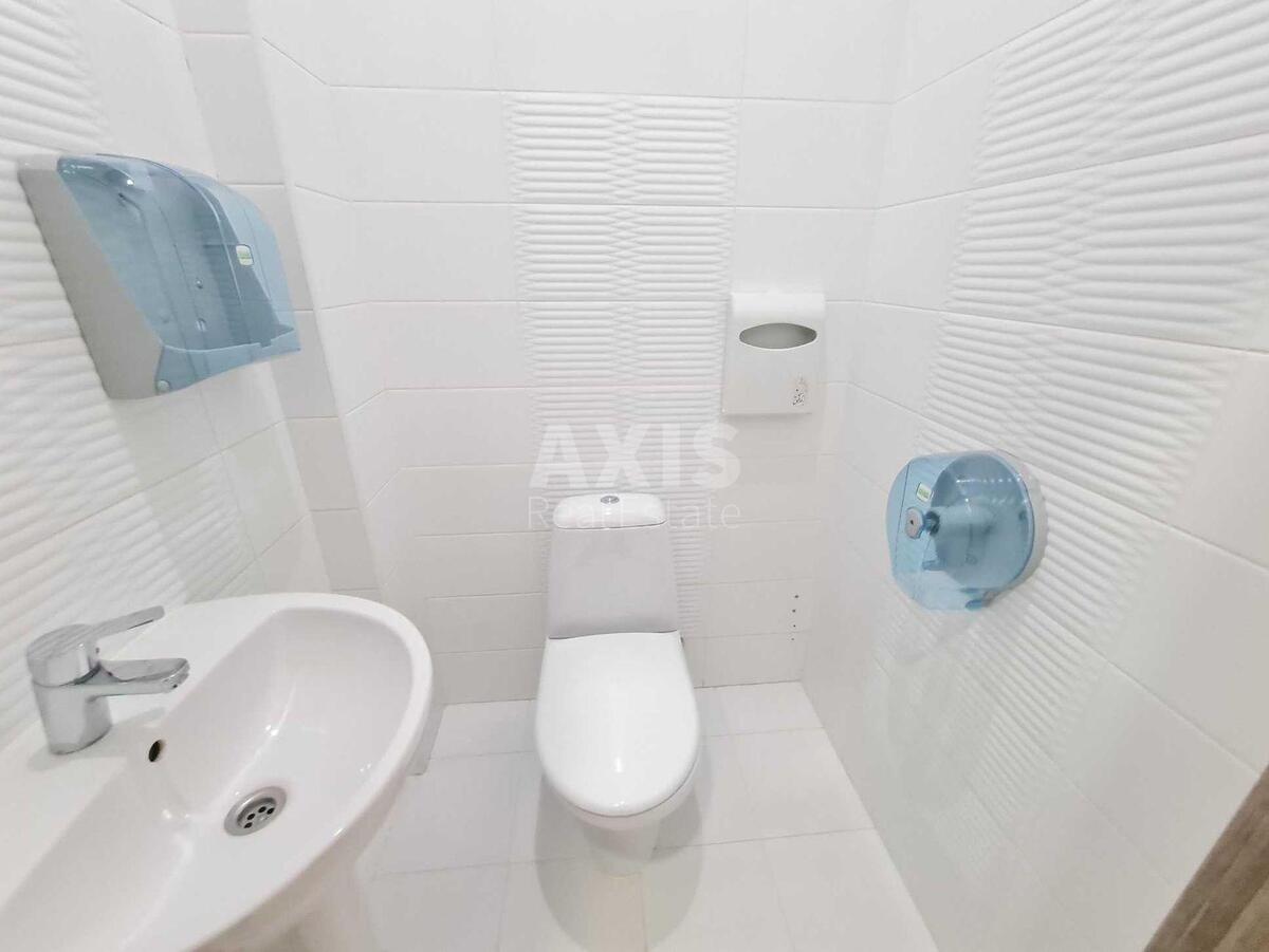 Office prov. Ohtyrs'kyj 7, 400m2586127