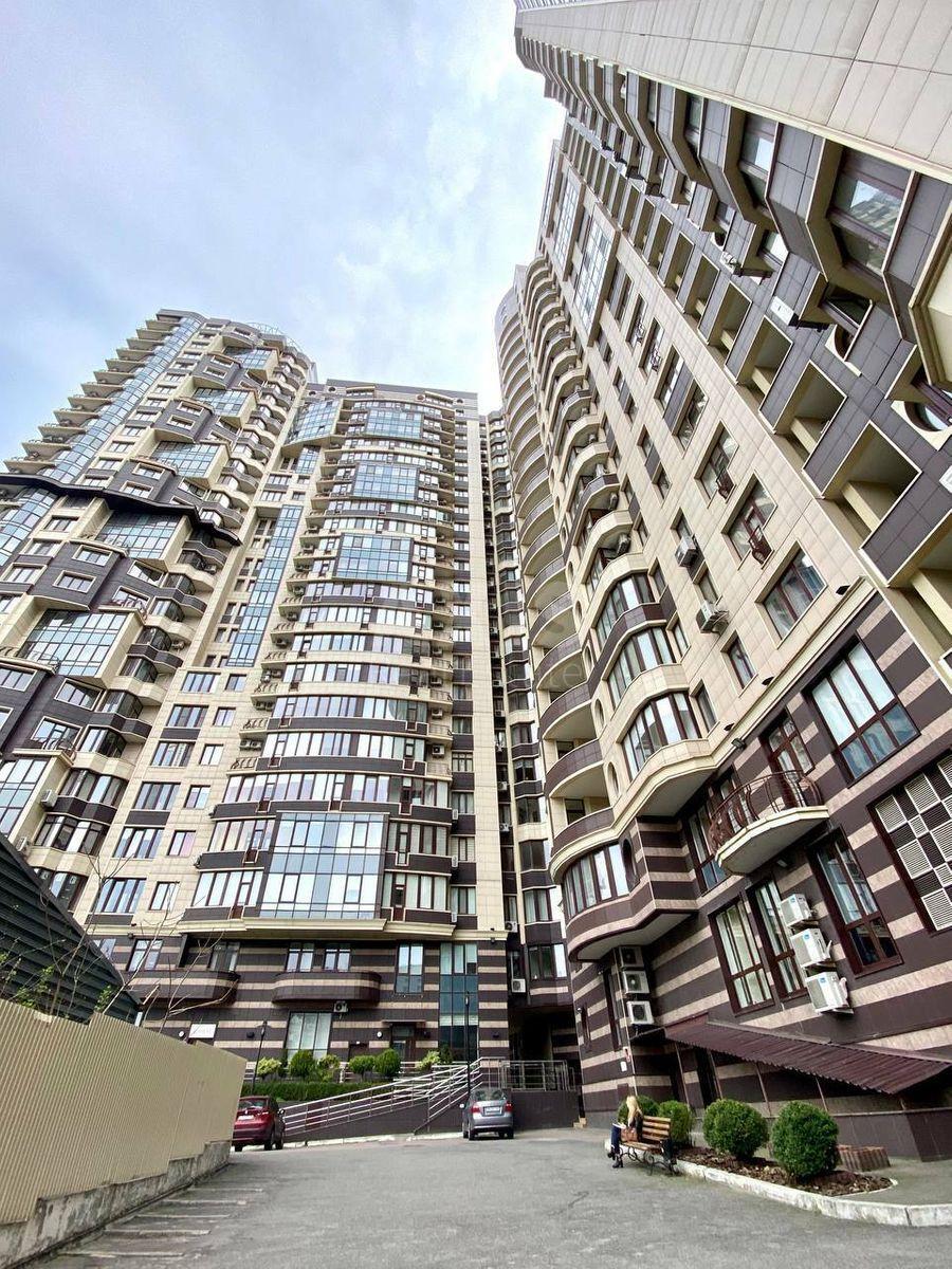 1k apartment vul. Barbjusa Anri 37/1