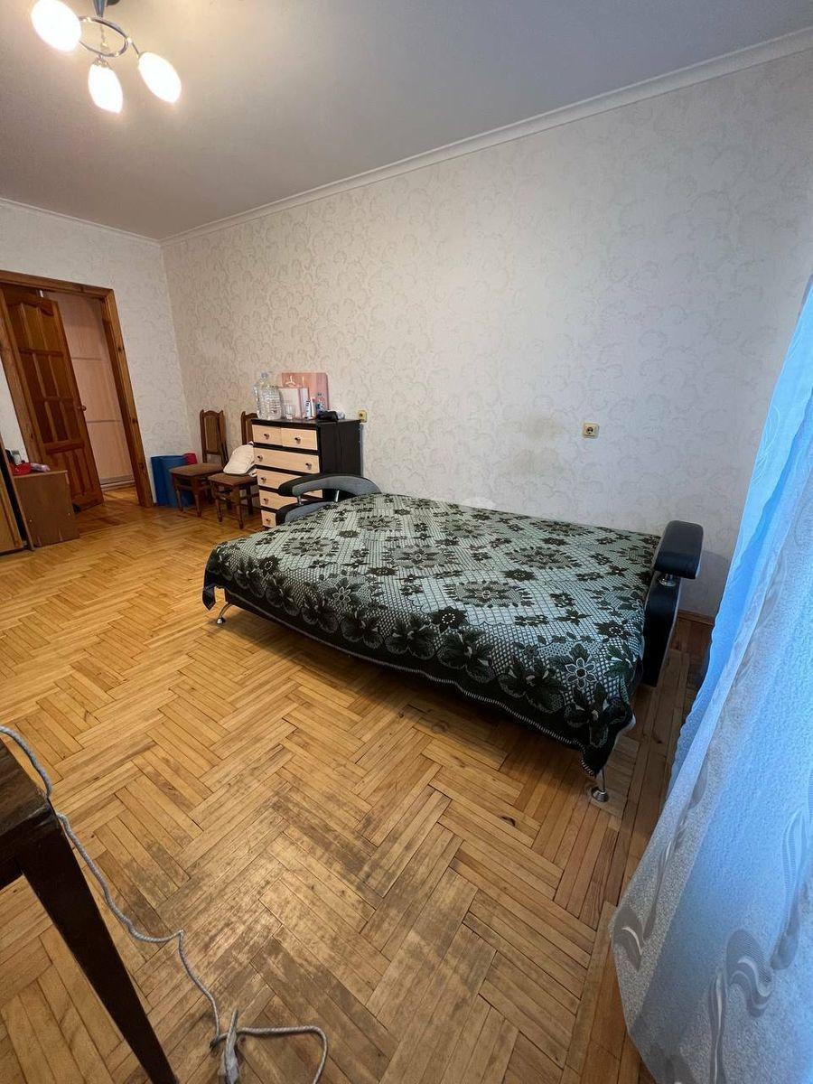 2k apartment vul. Rudenko Larysy 21А3