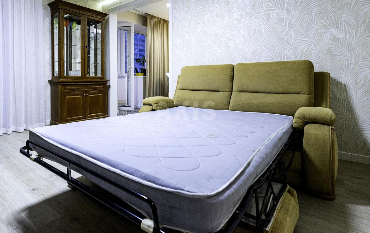 3к квартира пр-т Владимира Ивасюка 20Б633076