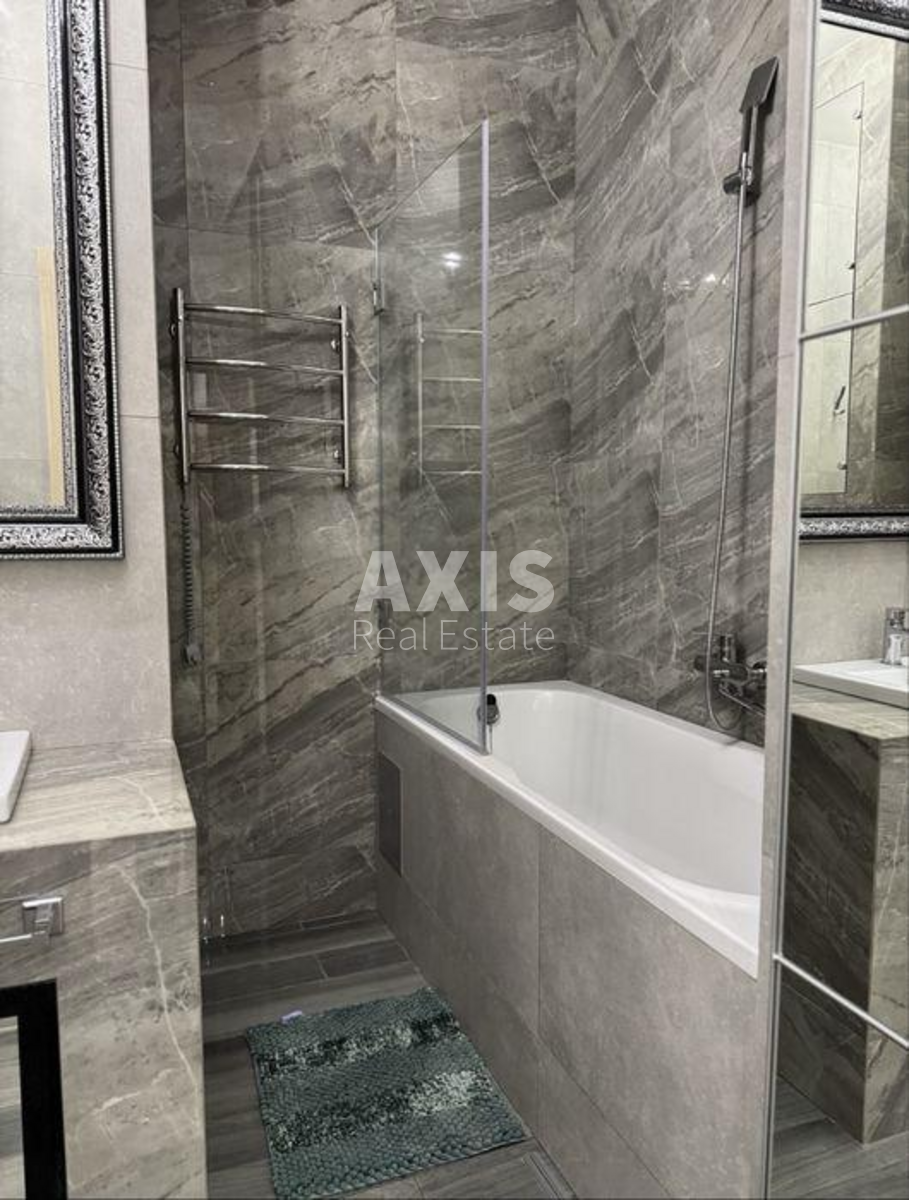 1k apartment vul. Dragomyrova Myhajla 184