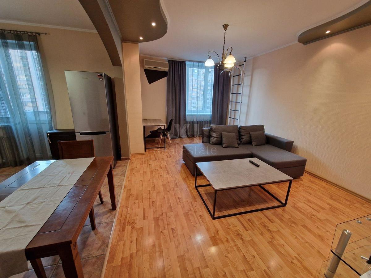 3к квартира ул. Кошица Александра 9Б2