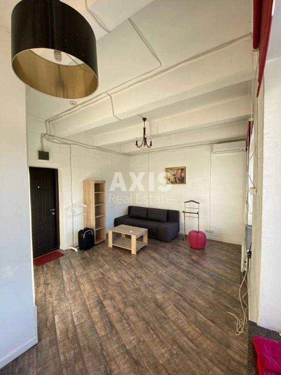 1k apartment vul. Mezhygirs'ka 783
