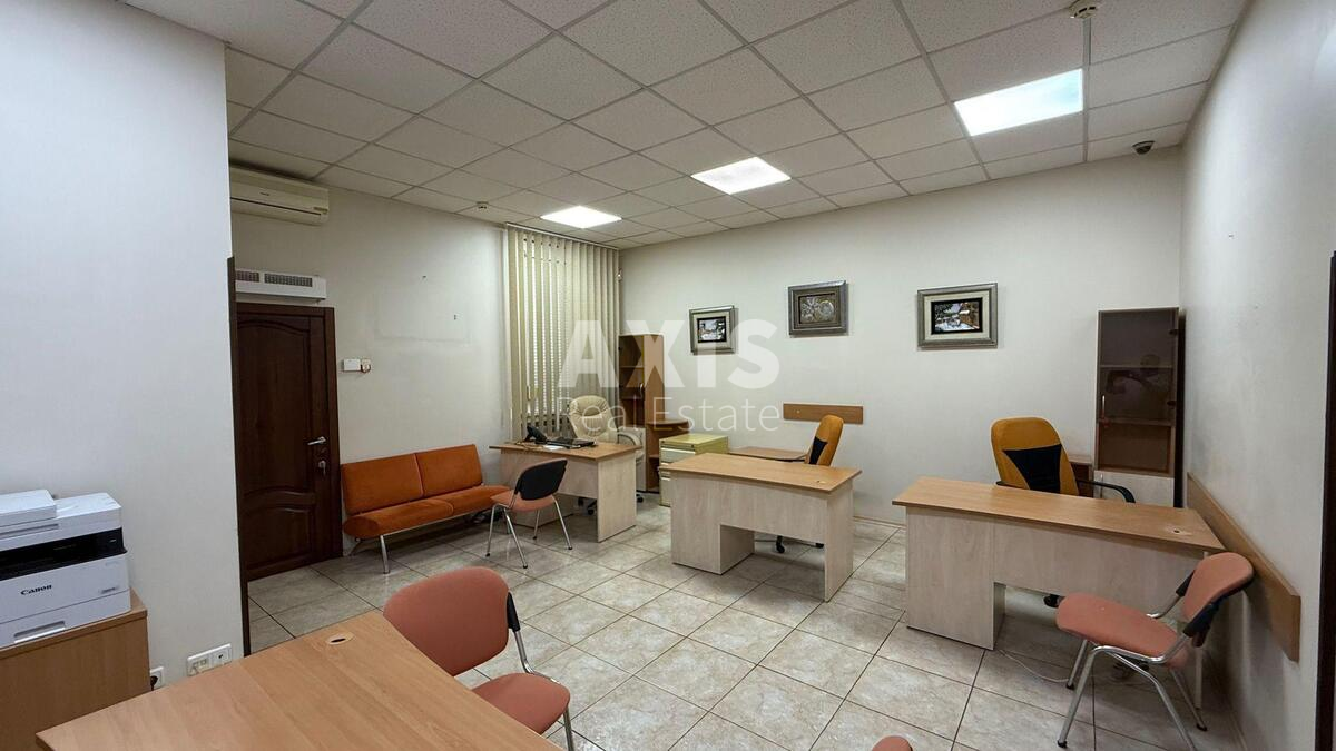 Trade object vul. Dilova 5, 213m2585626