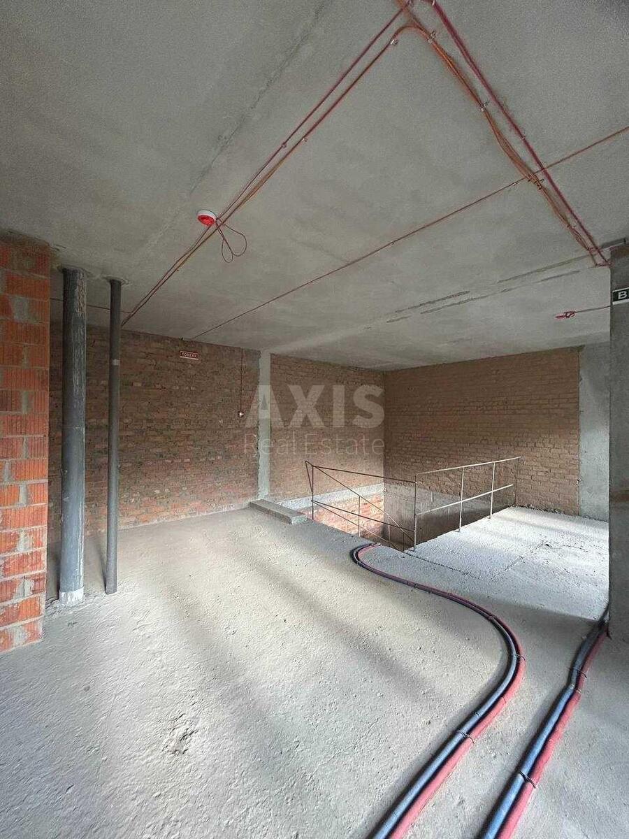 Service object vul. L'vivs'ka 1, 107m2605800