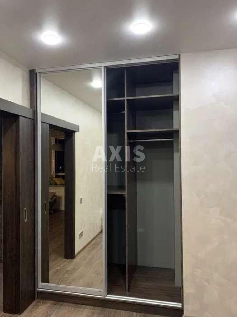 2k apartment vul. Sholudenka 1А6