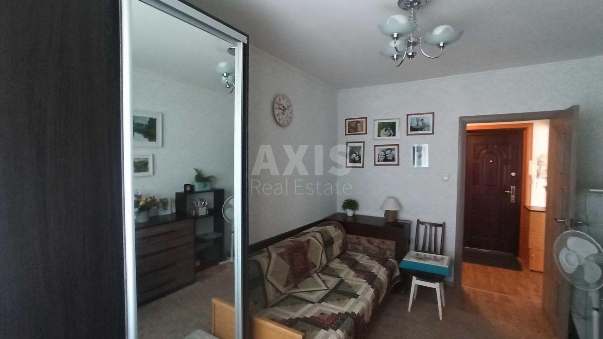 2k apartment vul. Tymoshenka Marshala 11А3