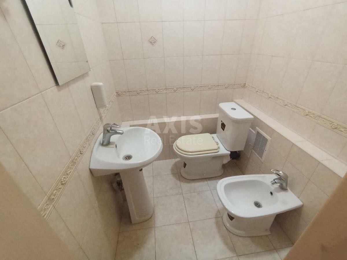 2к квартира пр-т Голосеевский 130/576