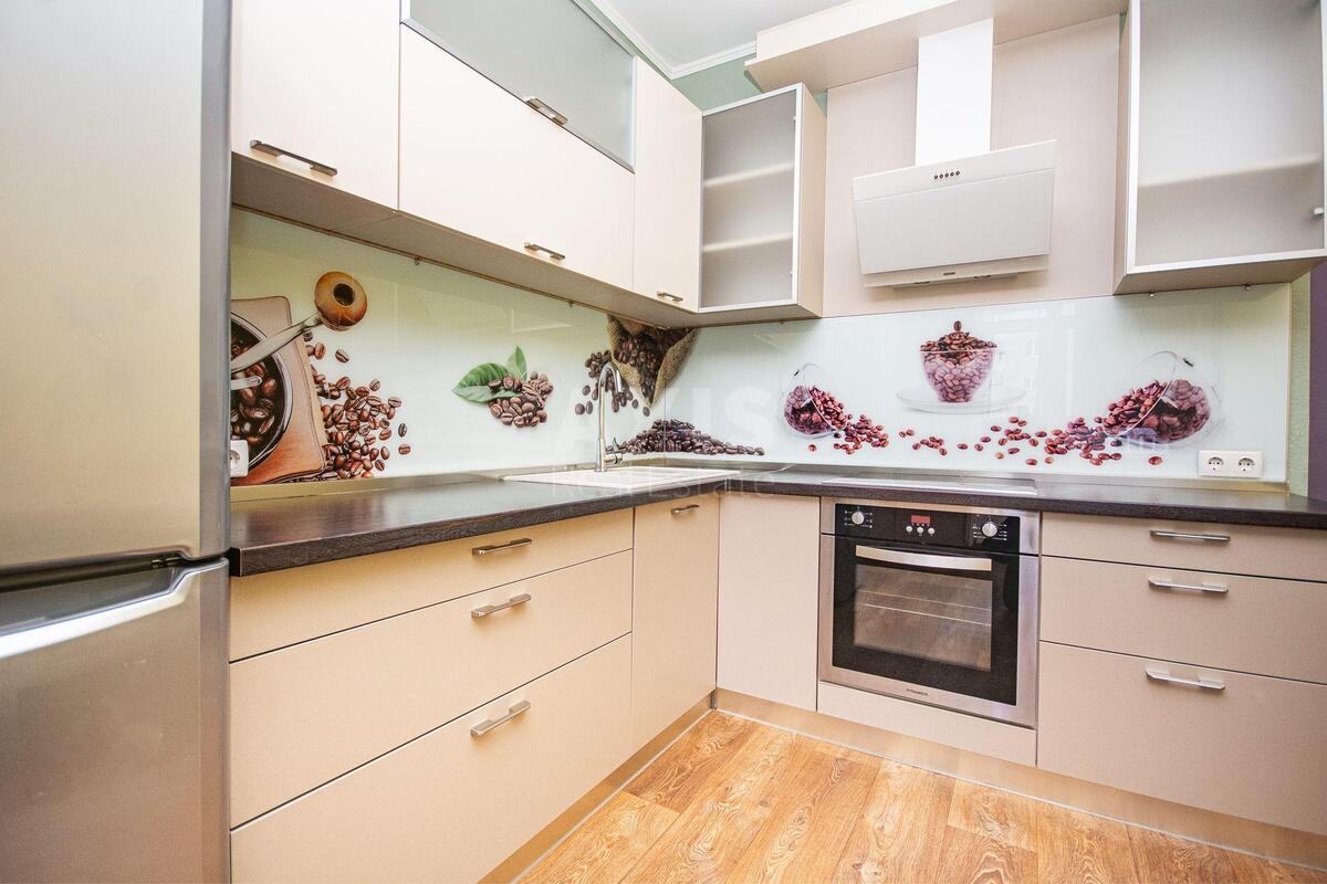1k apartment vul. Dragomanova 6/1