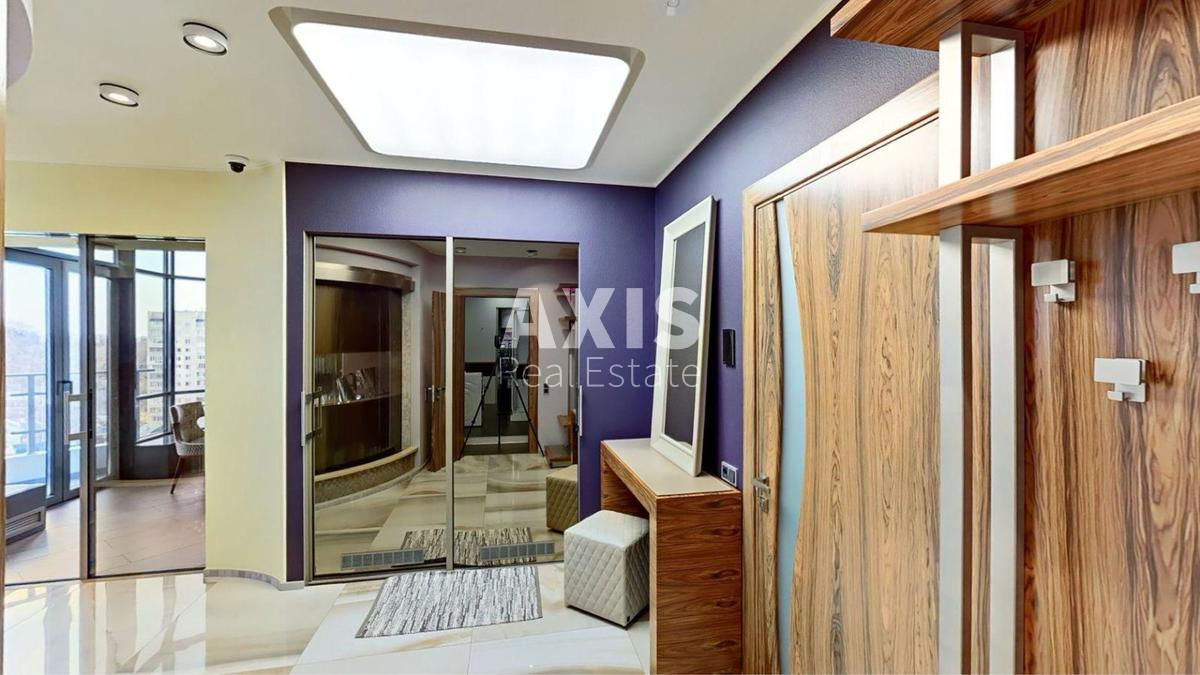 3k apartment vul. Strutyns'kogo Sergija 26