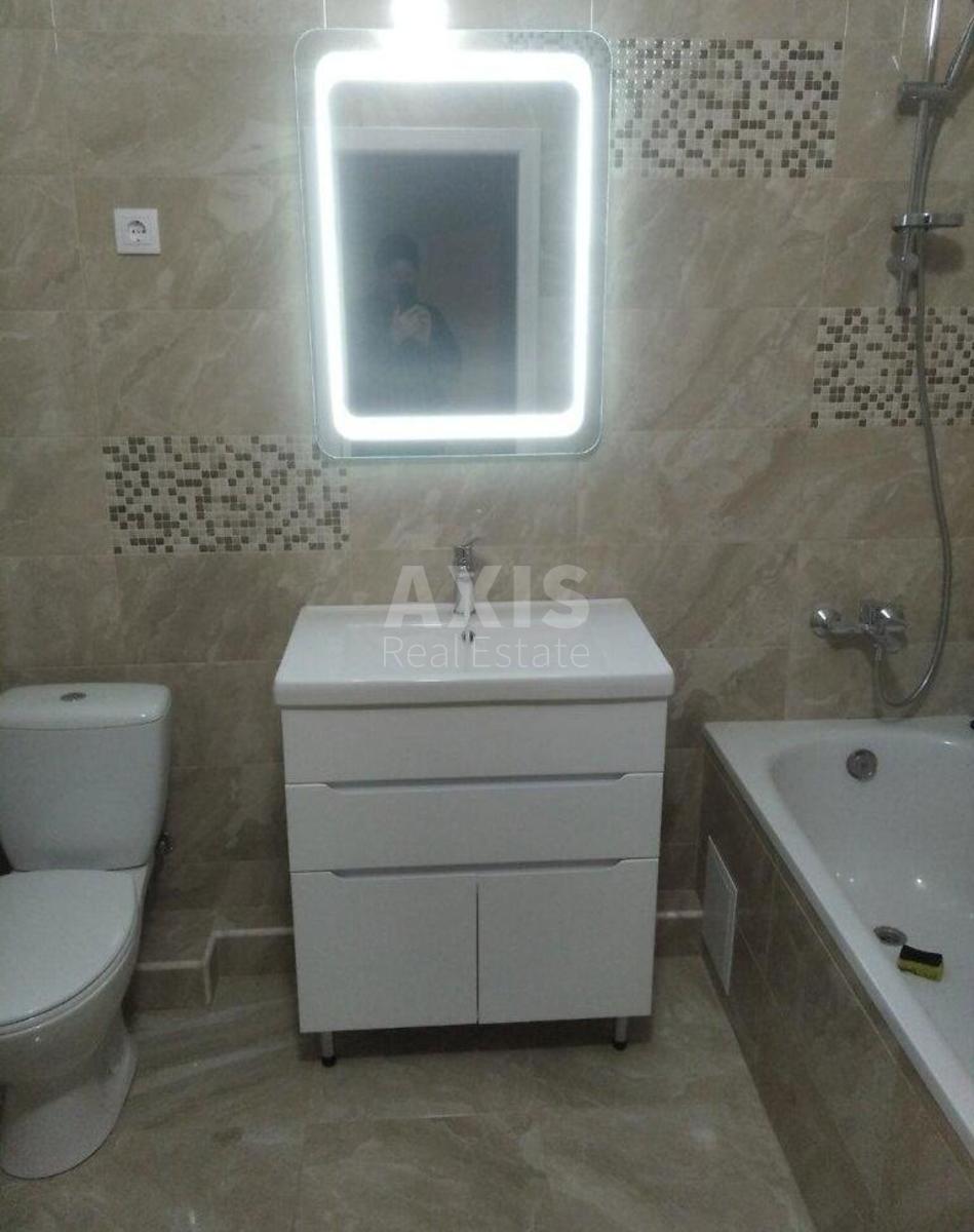 1k apartment vul. Kahovs'ka 623