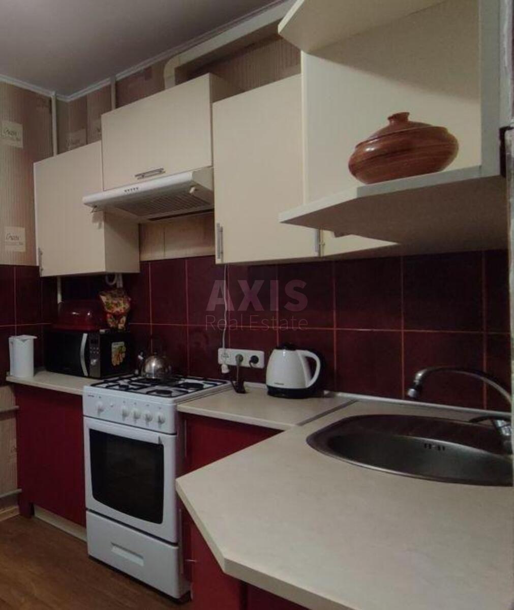 1k apartment vul. Vyshnjakivs'ka 8а