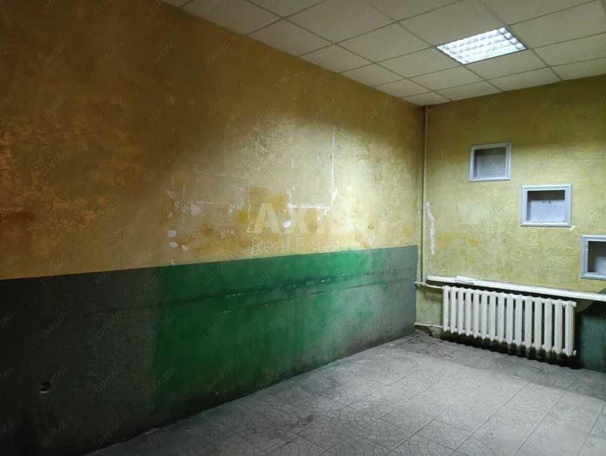 Объект торговли ул. Юрия Глушко 2, 89м2606004