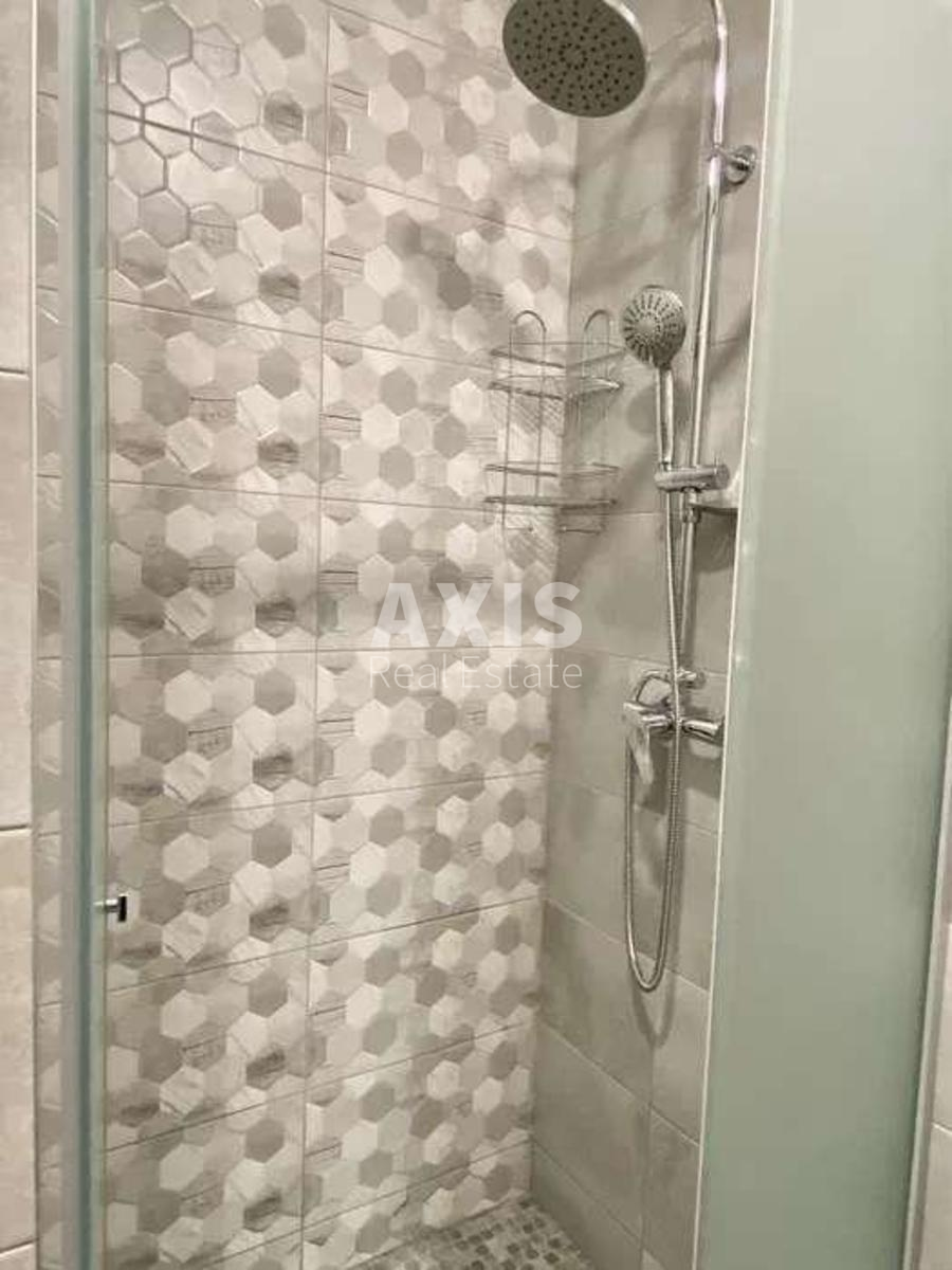 2k apartment vul. Sholudenka 1А7