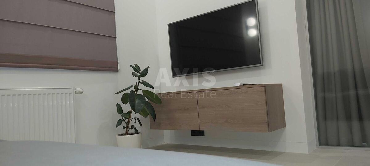 1k apartment vul. L'vivs'ka 15564884