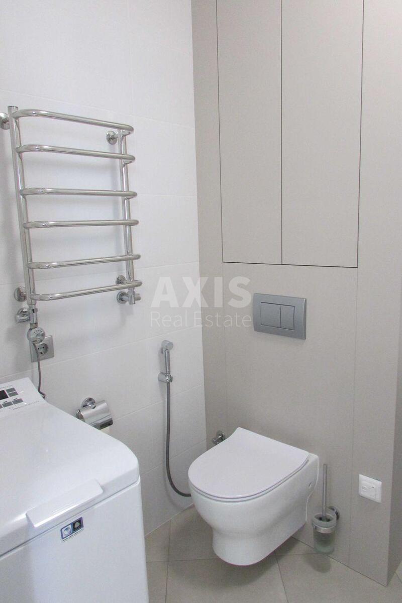 3k apartment vul. Mala Zhytomyrs'ka 107