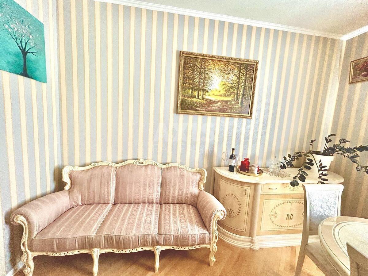 3k apartment vul. Deputats'ka 4/6566373