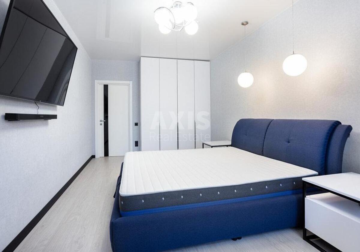 1k apartment prov. Jasynuvats'kyj 10611424