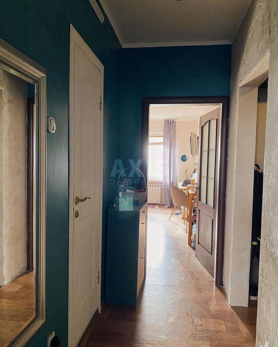 2k apartment vul. Vashhenka Grygorija 11