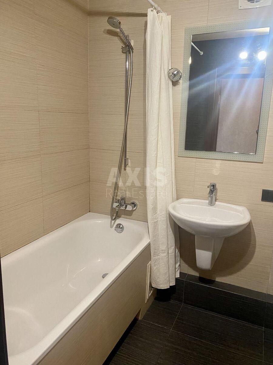 1k apartment prov. Vynogradnyj 62