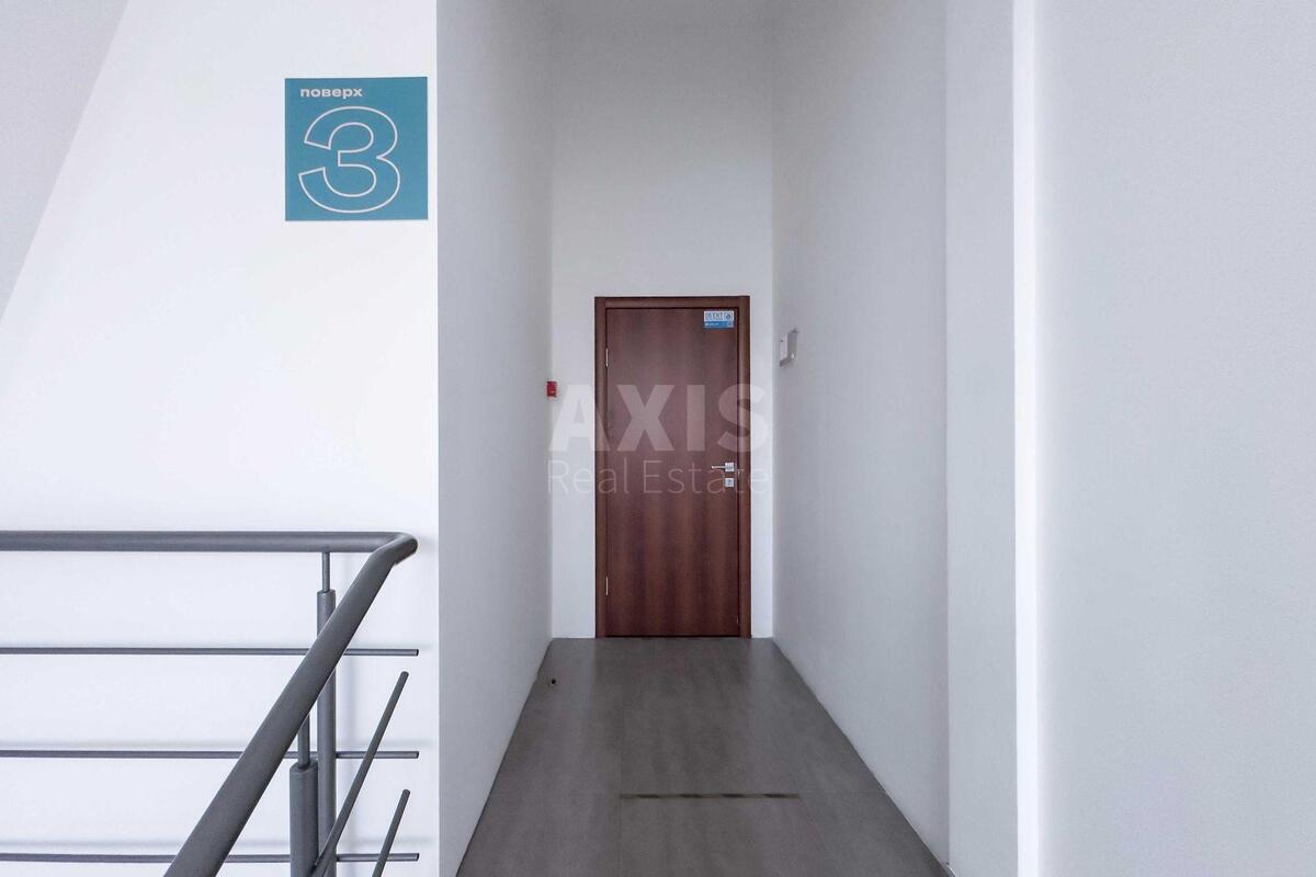 Office prov. Ohtyrs'kyj 7, 390m2618394