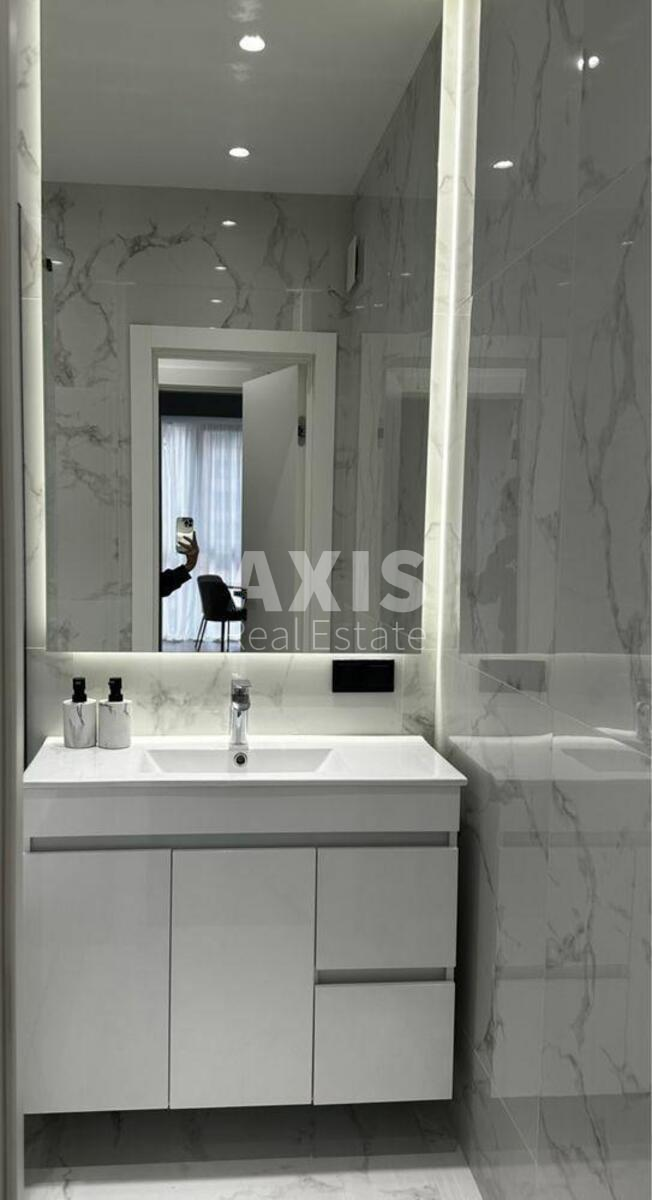 2k apartment vul. Staronavodnyc'ka 66