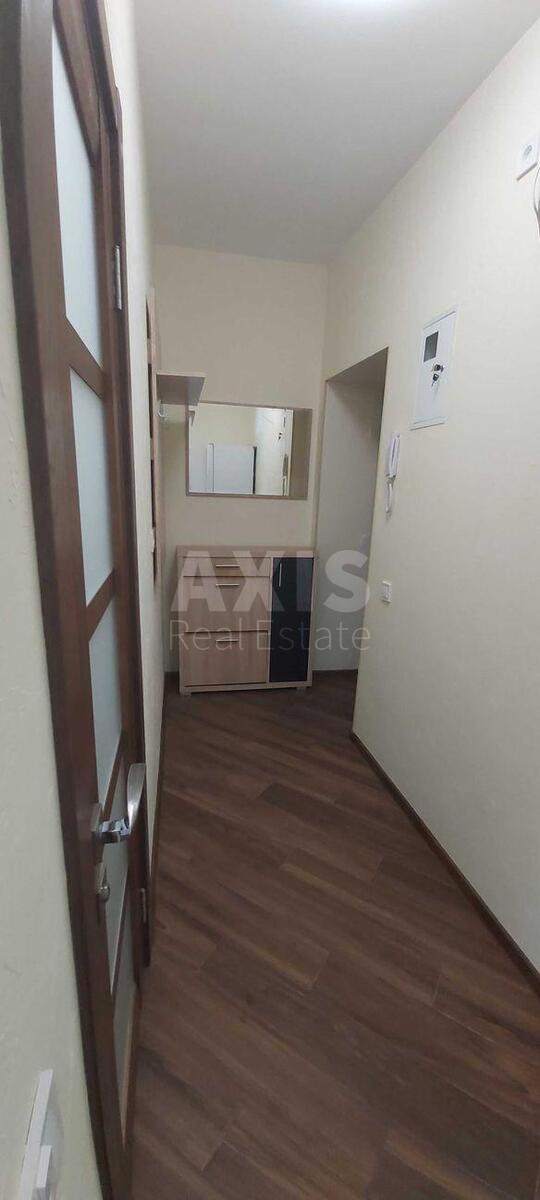 1k apartment vul. Vyborz'ka 876
