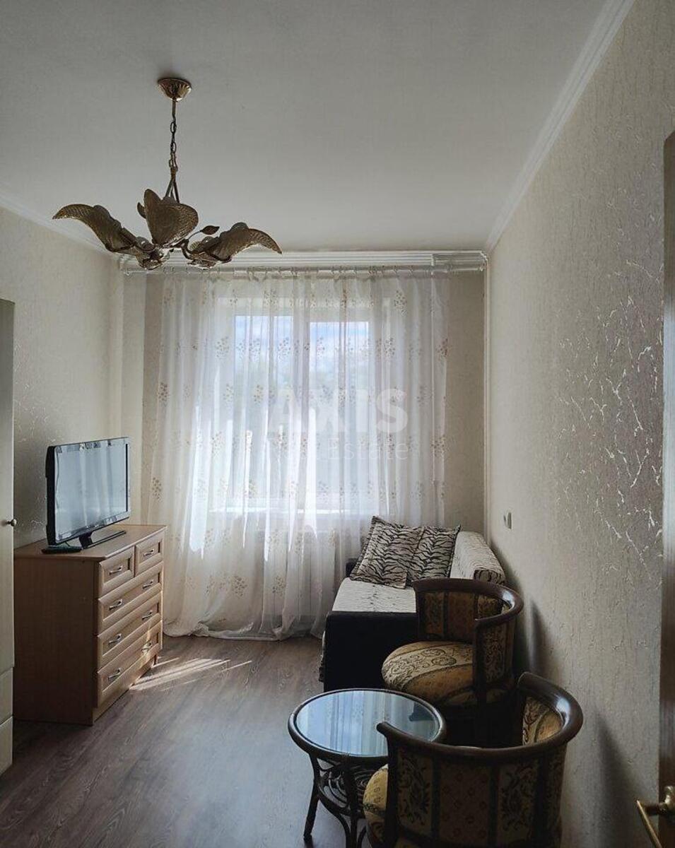 2k apartment vul. Pryrichna 19579901