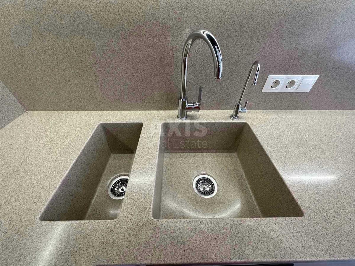 1k apartment vul. Krakivs'ka 274