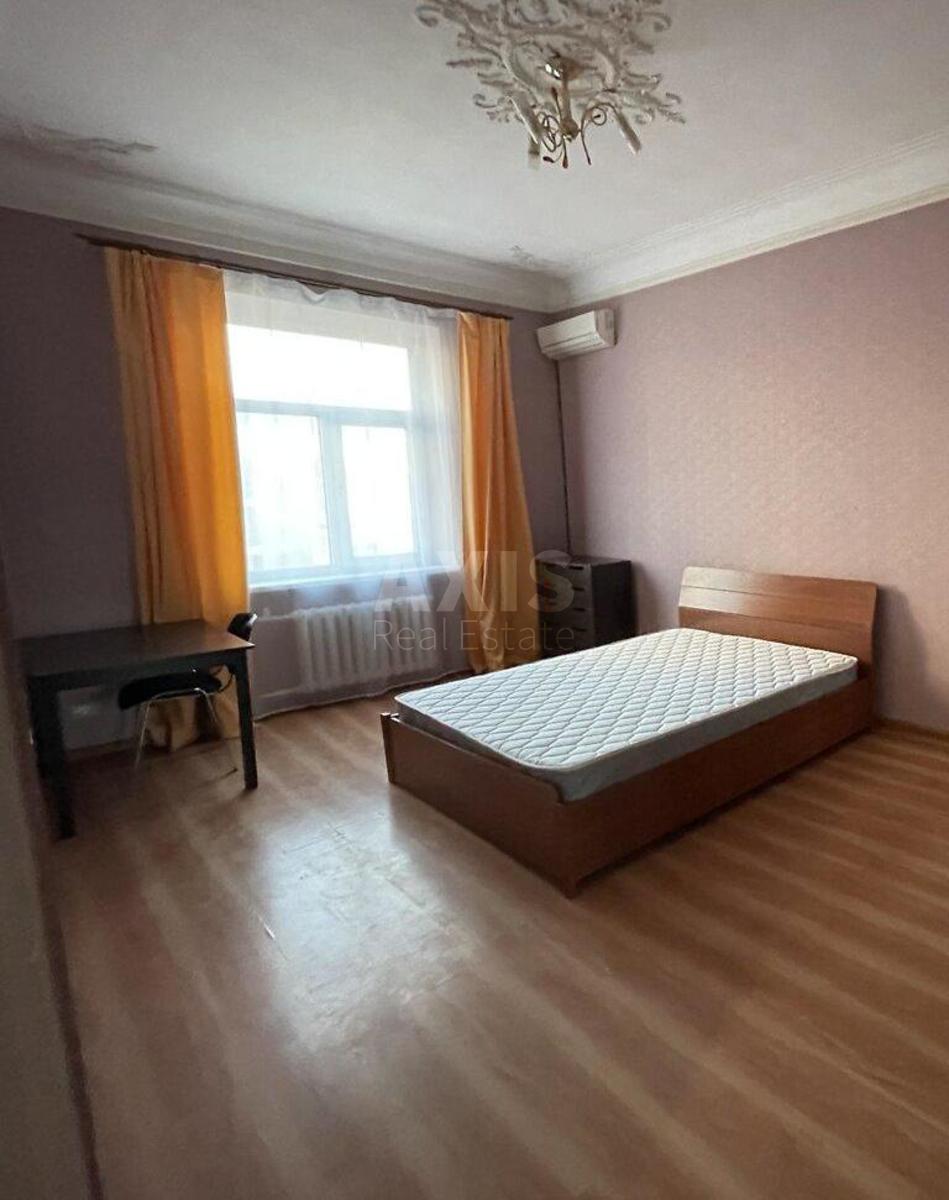 4k apartment bul. Shevchenka Tarasa 583
