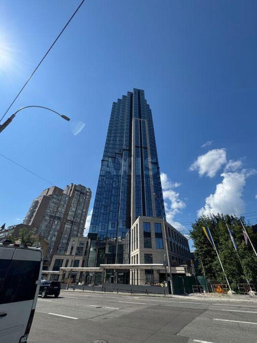 Объект сервиса ул. Антоновича 136А, 345м2593020