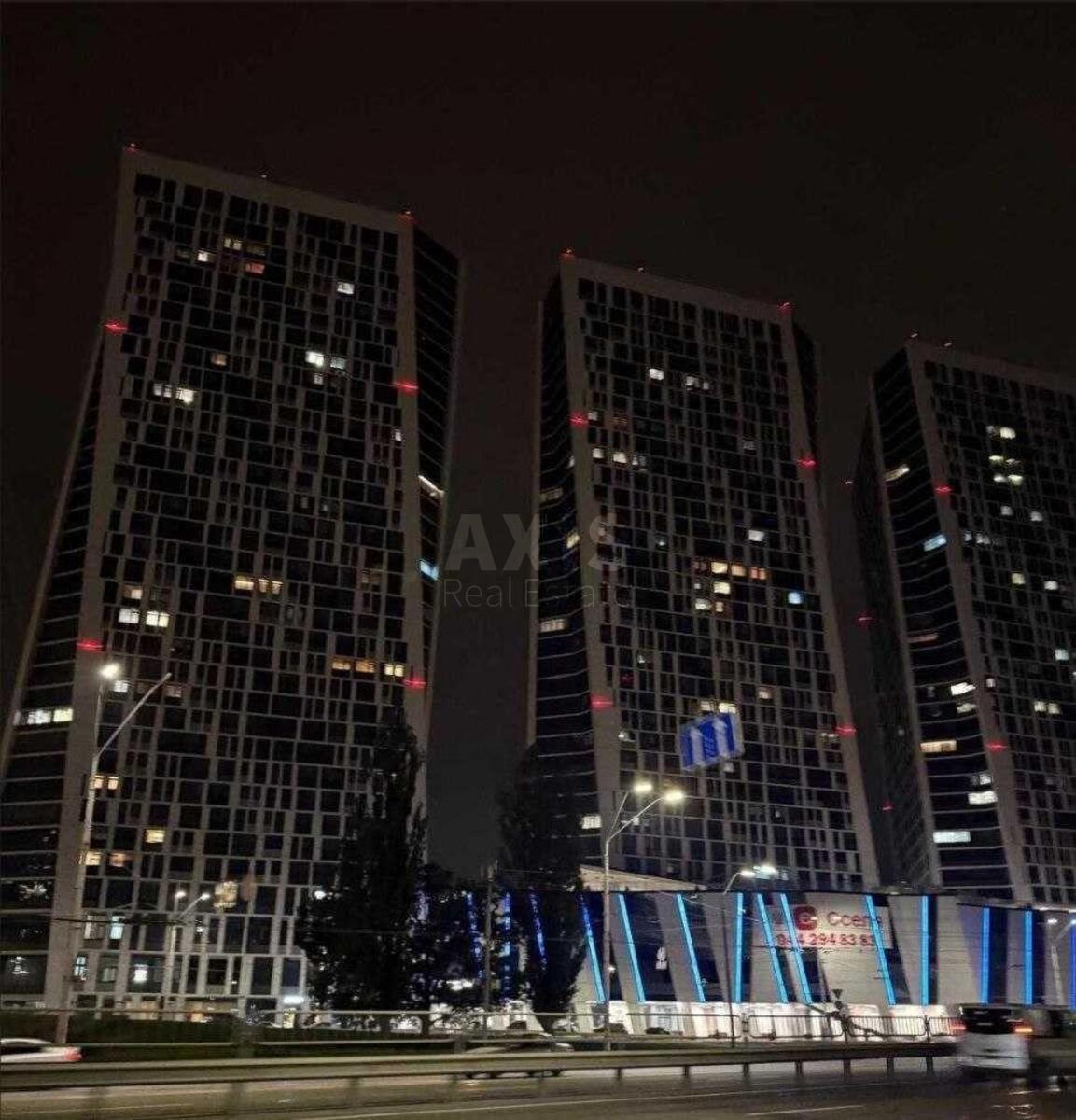 1k apartment pr-t Berestejskij 11629453