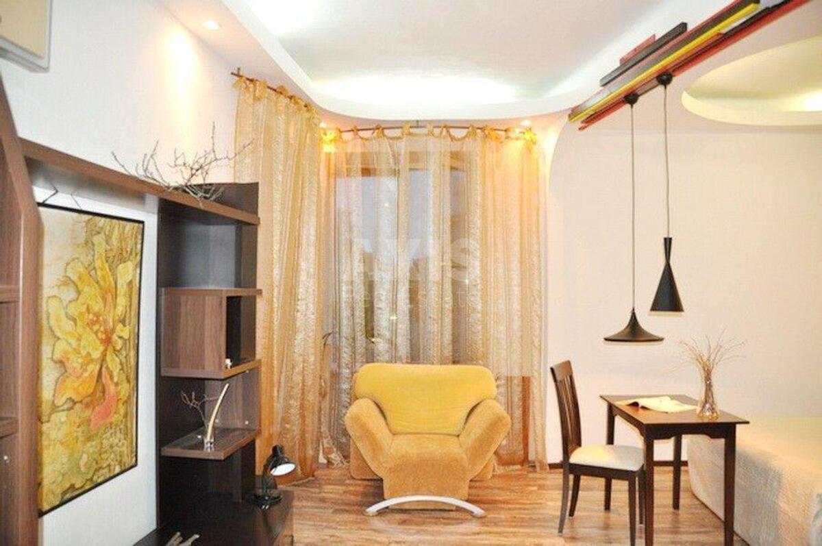 2k apartment vul. Grushevs'kogo Myhajla 28/20