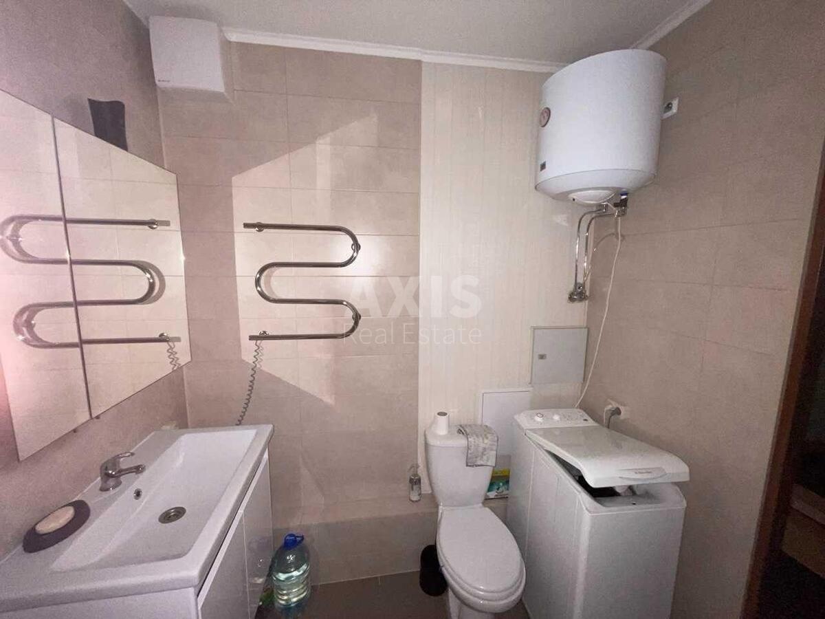1k apartment pr-t Glushkova Akademika 6591006